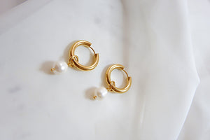 THE SEA SHELL HOOPS