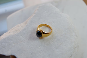 ONYX NOVA CLASSIC RING